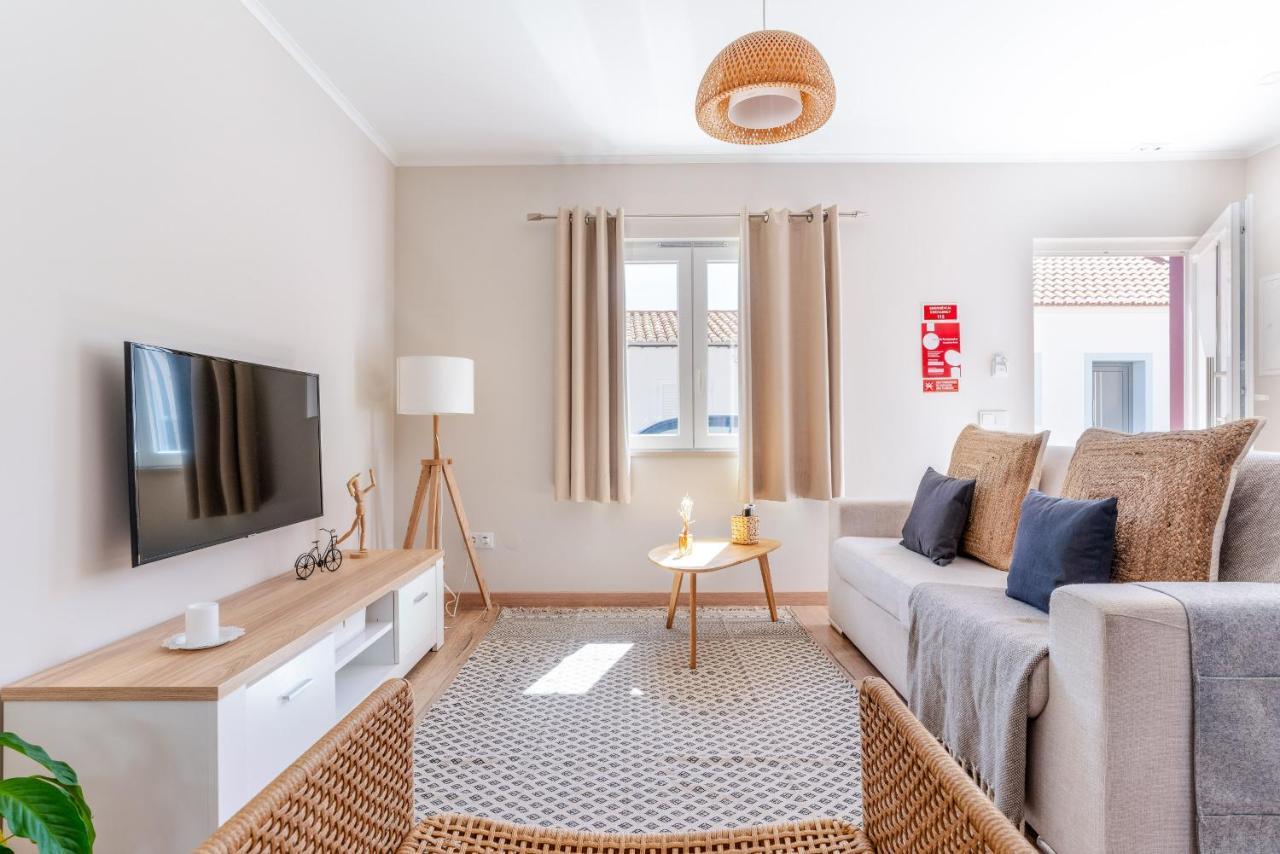 Windmill Escape - Onda Townhouse Appartement Odeceixe Buitenkant foto