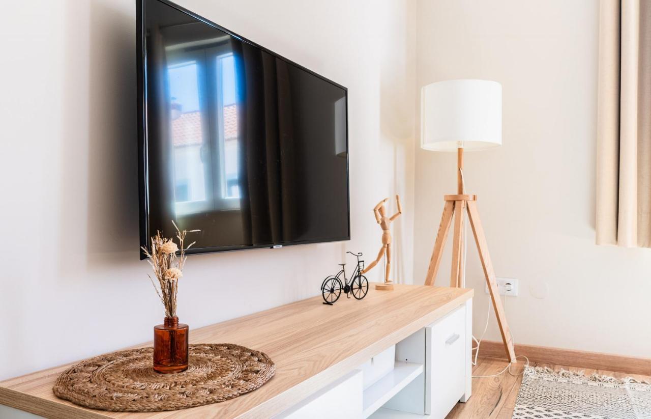 Windmill Escape - Onda Townhouse Appartement Odeceixe Buitenkant foto